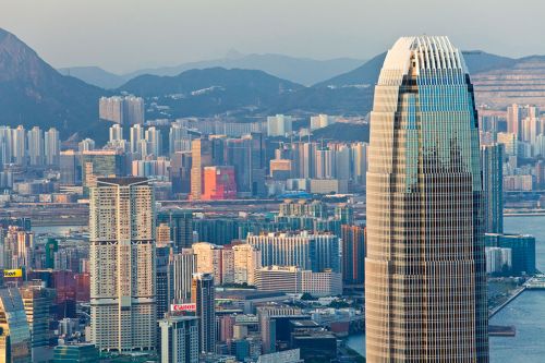 “一带一路”视角看香港金融稳定