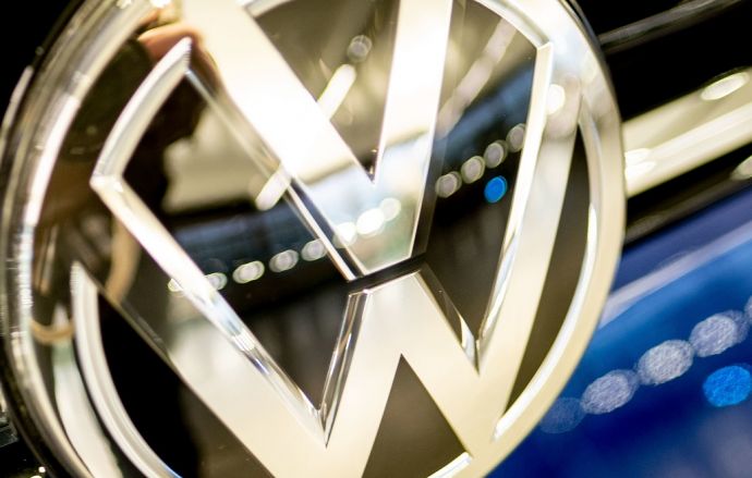 VW plans to boost Germany's car-charging network with mobile stations