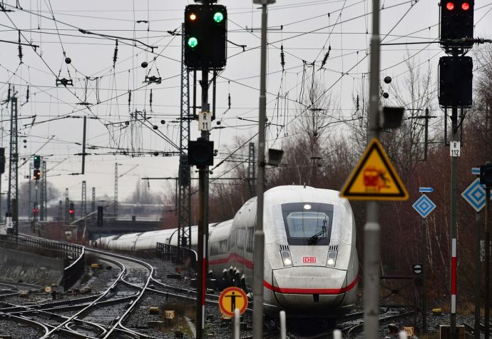 Financing for Deutsche Bahn investments remains unresolved in Germany